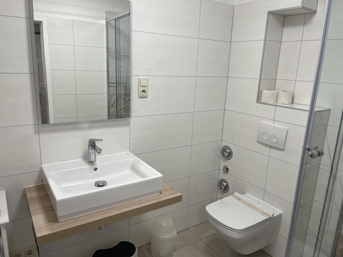 Strandnahe Ferienwohnung Mit Balkon - Strandresidenz Brandenburg Fewo 29 Gohren Bagian luar foto